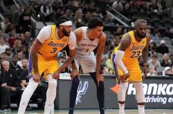 开云APP-甜瓜35分丧失大幅度鸿沟，绝杀马刺取胜的简单介绍