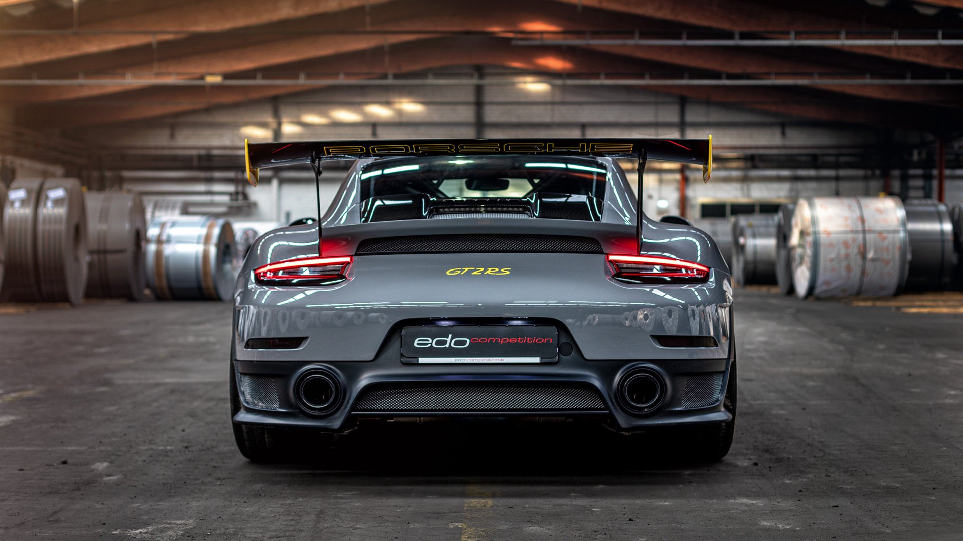 卡拉斯科全程高能输出,F1年度争冠之夜的唯一性叙事